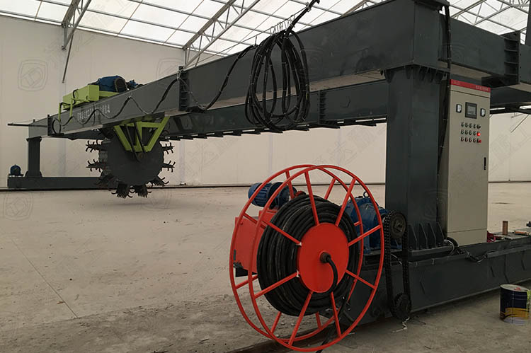 輪盤(pán)翻拋機(jī)