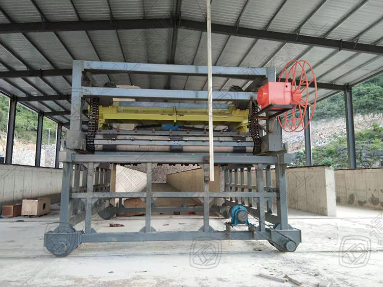 鏈板翻堆機 (3).jpg